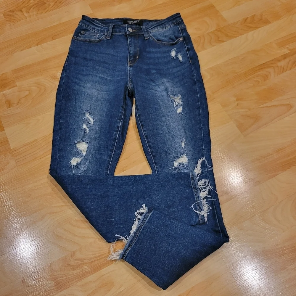 Judy Blue Mid Rise Distressed Relaxed Fit Jeans Size 27 Size 5